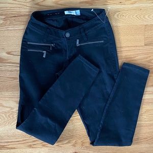 Old Navy NWOT Black Moto Jeans (0)